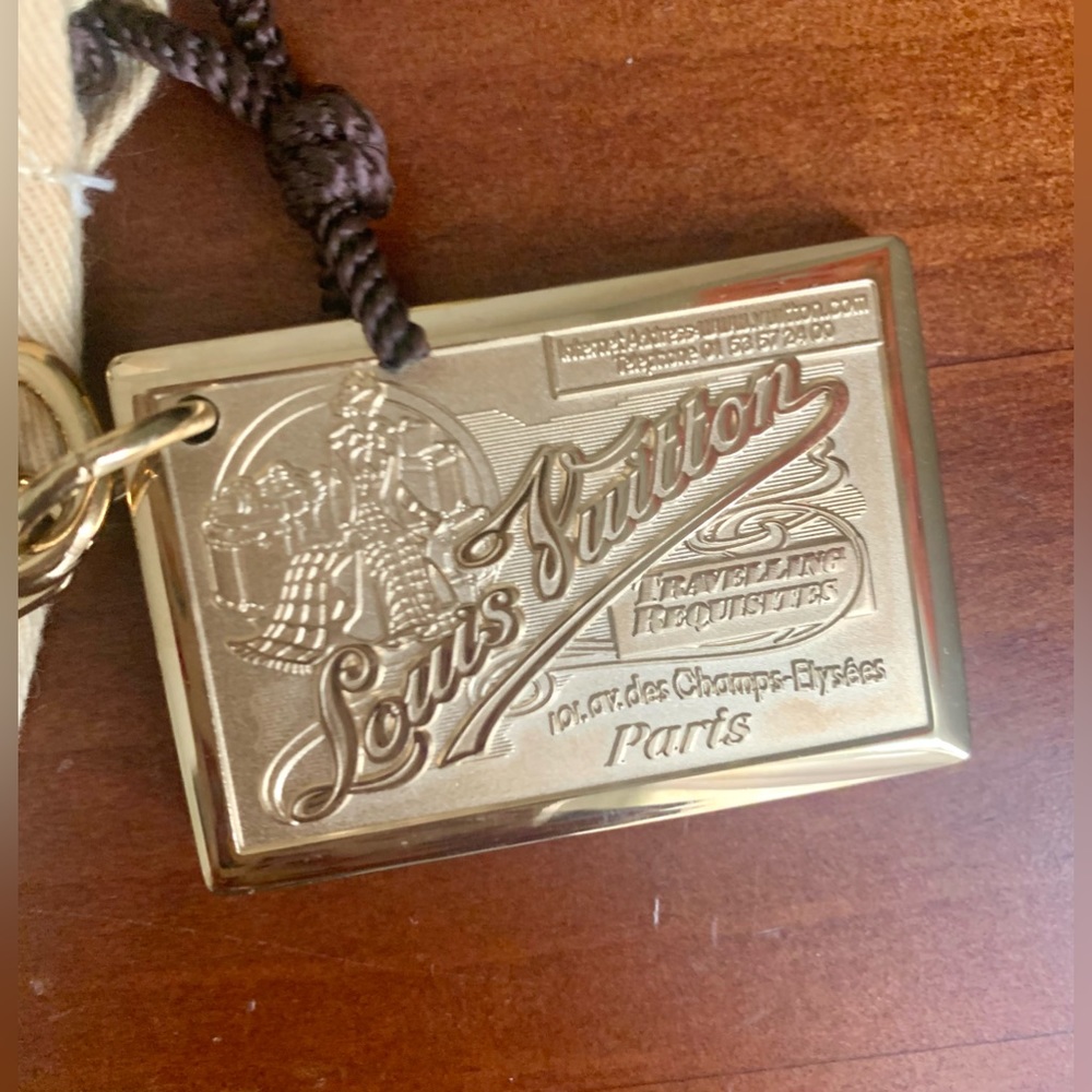 Louis Vuitton Bag Charm Key Chain Beautiful